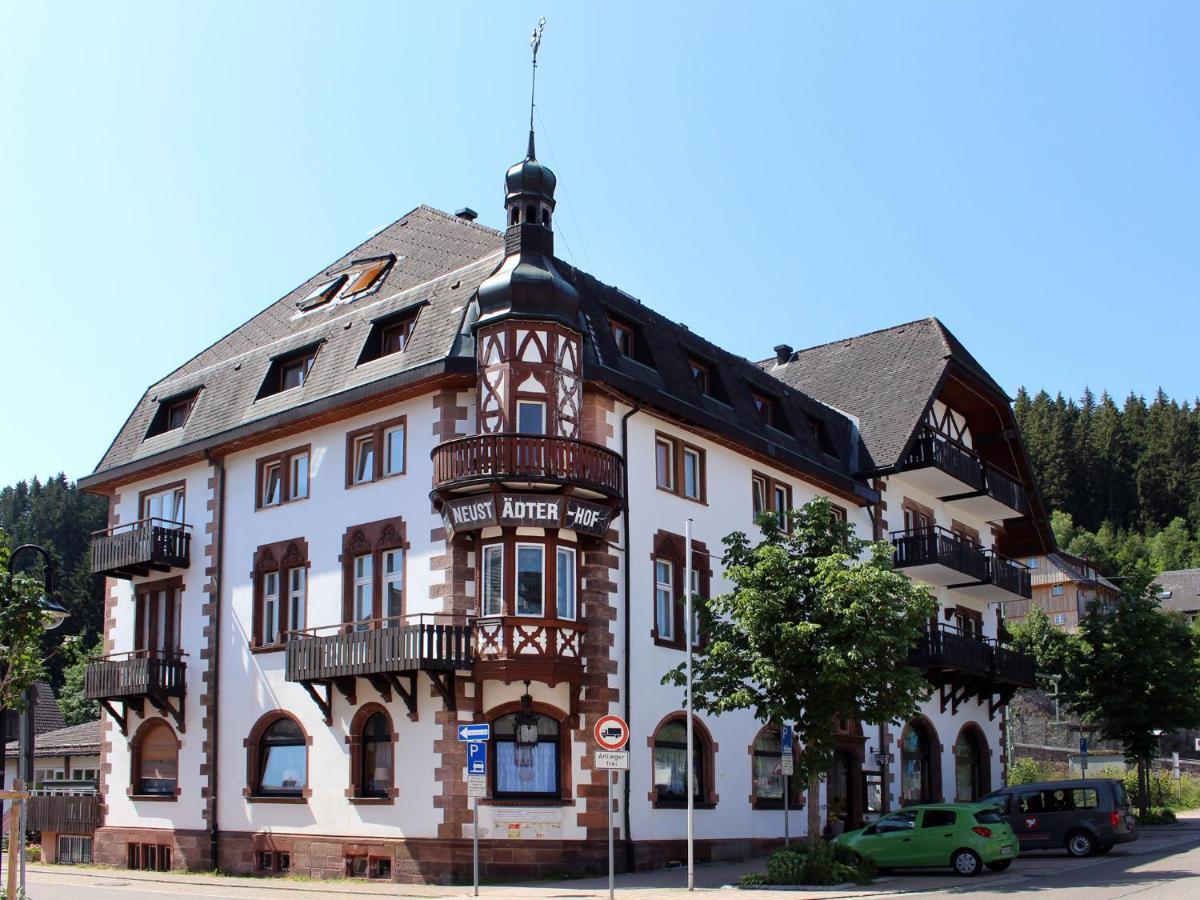 Hotel Neustaedter Hof Titisee-Neustadt Exterior photo